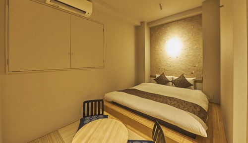 Standard Double Room, 1 Queen Bed, Non Smoking, Bathtub (Low Bed)