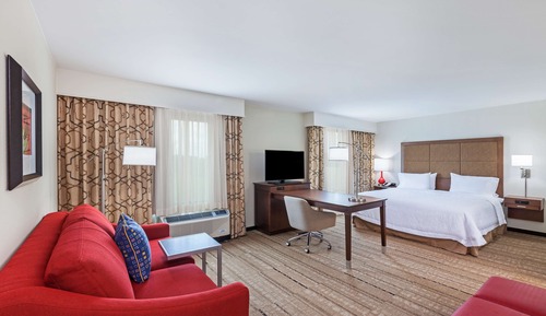 Suite, 1 King Bed, Accessible, Non Smoking (Roll In Shower)