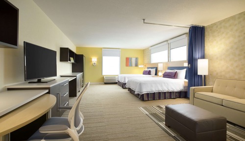 Studio, 2 Queen Beds, Accessible, Bathtub