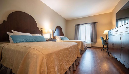 Room, 2 Queen Beds, Non Smoking, Courtyard View