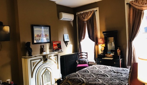 Deluxe Room, 1 Queen Bed, Non Smoking, Refrigerator (Beethoven)