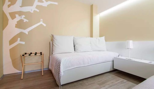 Triple Room (Cartier)