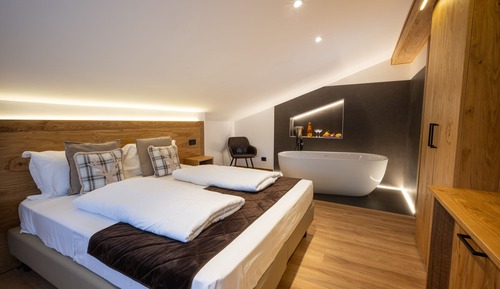 Junior Room, 2 Bedrooms, Tower
