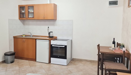 Standard Studio, 1 Bedroom, Garden View, Garden Area