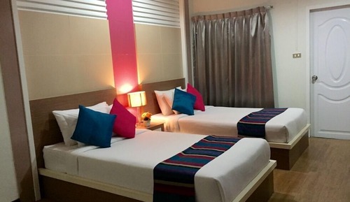 Standard Twin Room