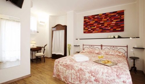 Standard Double Room (A Pevea)
