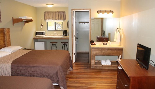 2 Queen Beds, Hotel Room