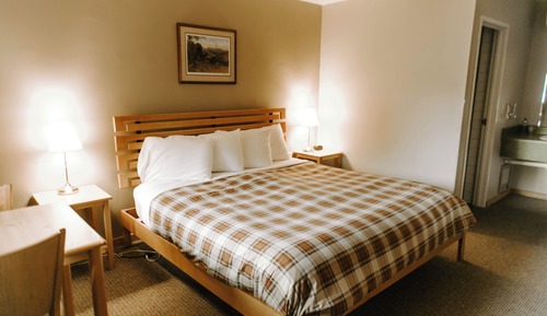 King Bed - Back Building
