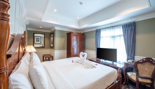 Junior Room
