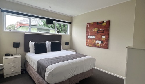 Family Room, 2 Bedrooms