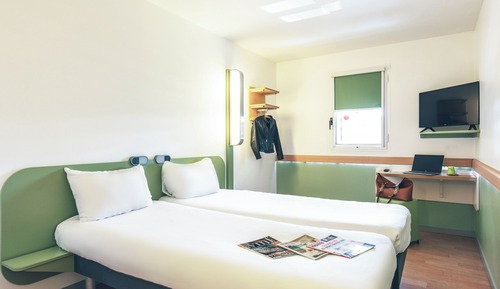 Standard Room, 2 Twin Beds