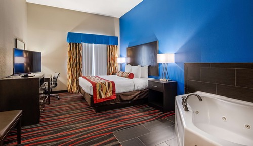 Suite, 1 King Bed, Non Smoking, Jetted Tub