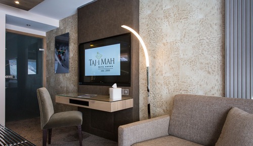 Superior Room, Mountain View