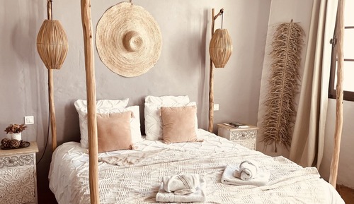 Superior Double Room, Ensuite, Garden View (Nuage de Plumes)