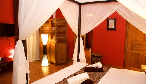Romantic Suite, 2 Bedrooms, Terrace, Garden View