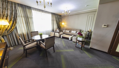 Suite, 1 Bedroom, Balcony