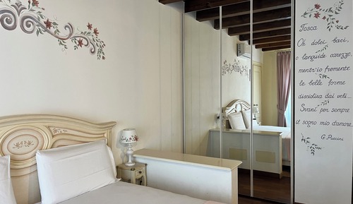 Junior Suite, 1 King Bed