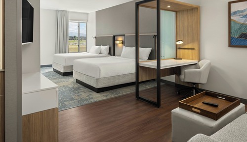 Suite, Multiple Beds (Hearing Accessible)