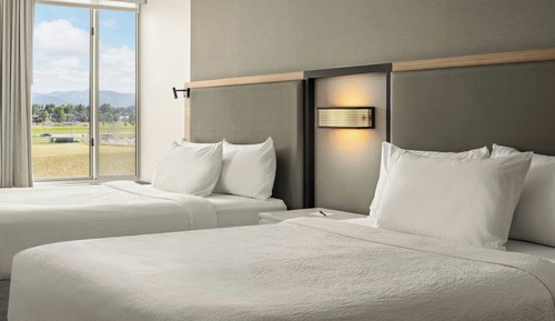 Suite, Multiple Beds (Mobility Accessible, Roll-in Shower)