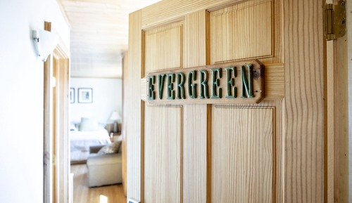 Room, 1 King Bed with Sofa bed, Non Smoking (Evergreen Room)