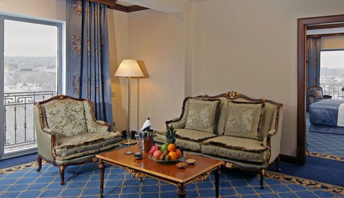 Executive Suite