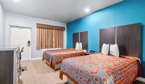 Standard Room, 2 Double Beds, Non Smoking