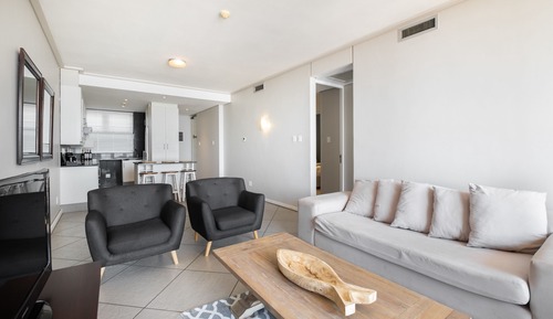 Deluxe Apartment, 2 Bedrooms, Ocean View, Beachside