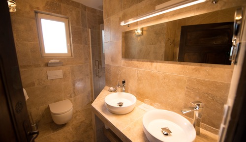 Deluxe Suite (Louison Bobet)
