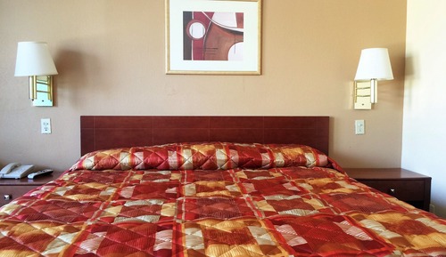 Standard Room, 1 King Bed, Smoking