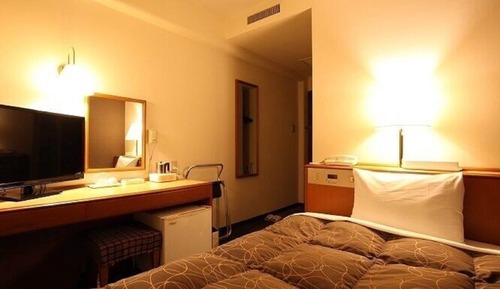 Business Single Room, 1 Large Twin Bed, Smoking