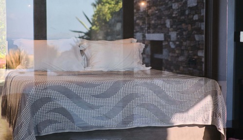 Panoramic Sea View Retreat with outdoor Hot Tub