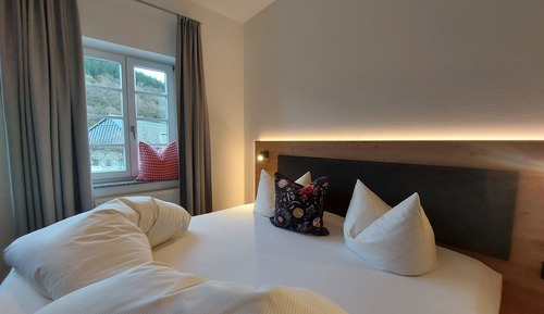 Classic Double Room, Ensuite