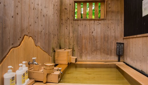 Annex Japanese style room with Cypress indoor bath, 6 and 10 tatami - Non smoking