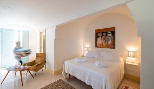 Junior Studio Suite