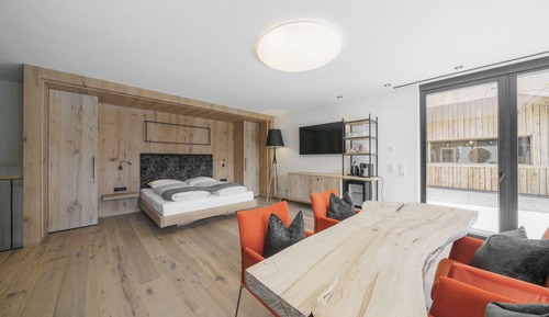 Premium Suite
