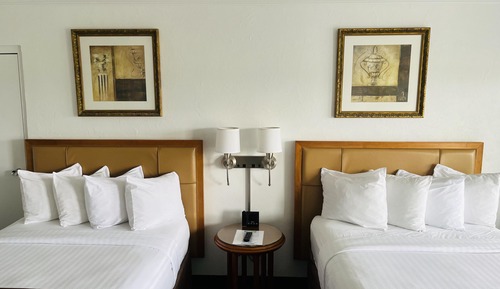 Standard Room, 2 Double Beds, Non Smoking