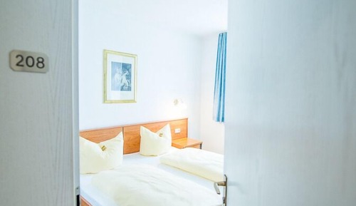 Comfort Single Room