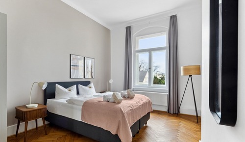 Two-bedroom Suite + balcony