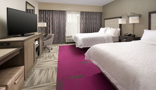Room, 2 Queen Beds, Accessible, Bathtub (Mobility)