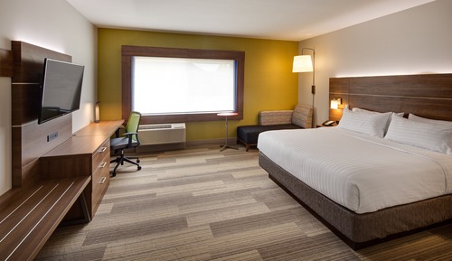 Standard Room, 1 King Bed, Accessible Bathtub (Communications, Mobility)