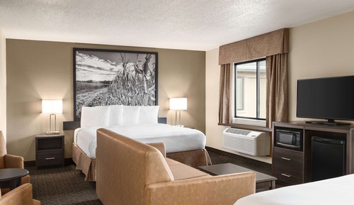 Family Suite, Multiple Beds, Non Smoking (Third Floor)