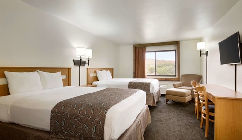 Room, 2 Queen Beds, Non Smoking