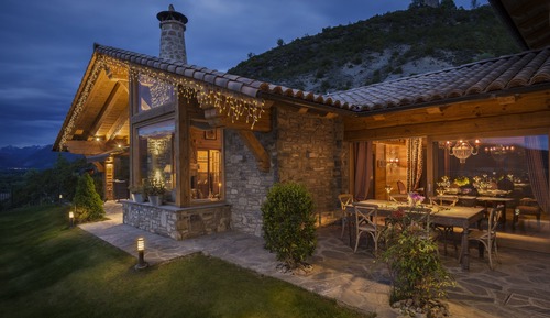 Superior Chalet