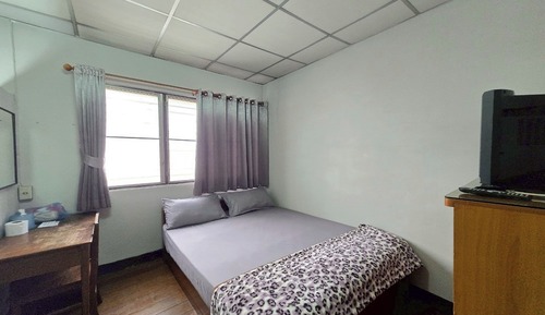 Standard Room, Fan