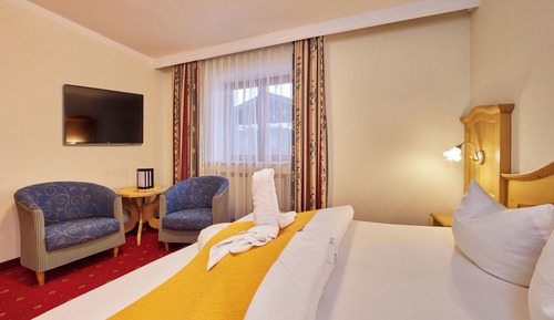 Economy Double Room, 1 Queen Bed