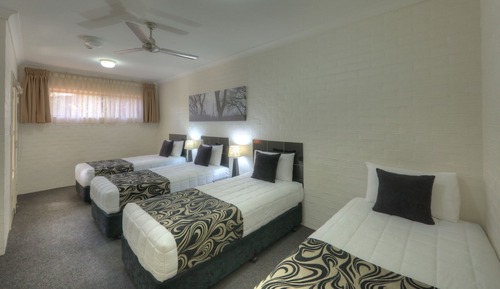 Family Room, 2 Bedrooms