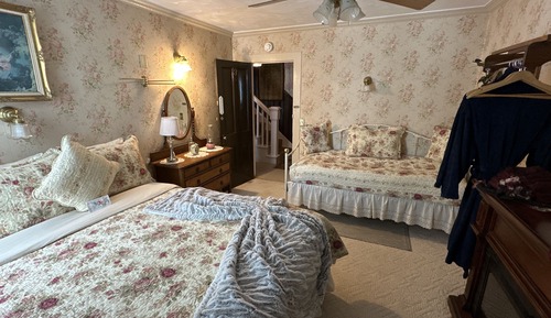 Standard Room, Multiple Beds (Room 3)