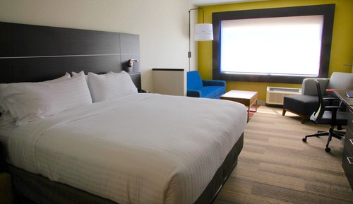 Suite, 1 King Bed (Extra Living Area)