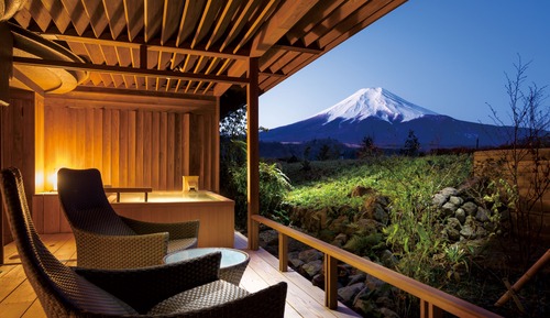 Fukuchi A Japanese Western Room with Open Air Bath, Mt. Fuji View [With Yamanshi Wine Lounge Access]