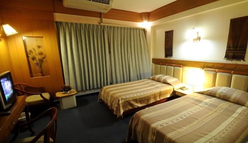 Deluxe Twin Room